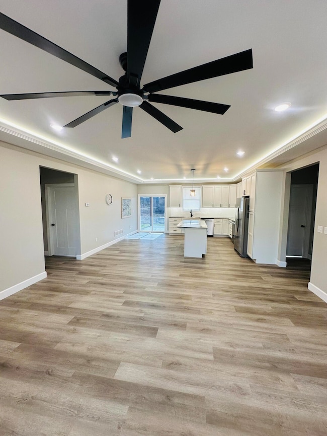 726 Vine Dr, Holts Summit, MO 65043 - photo 3