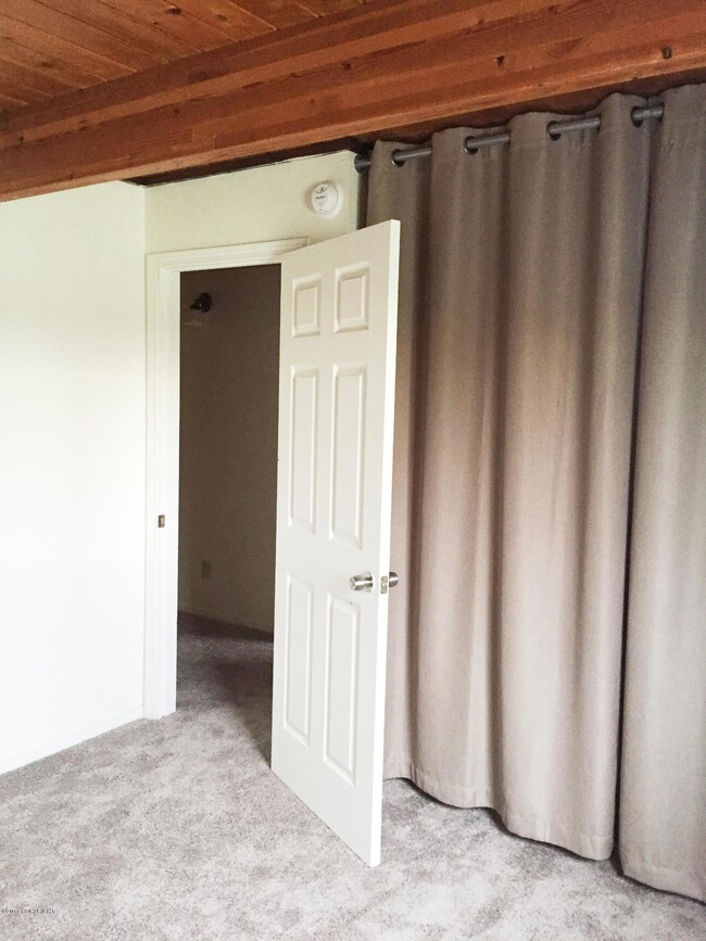 7 Smaller BR closet