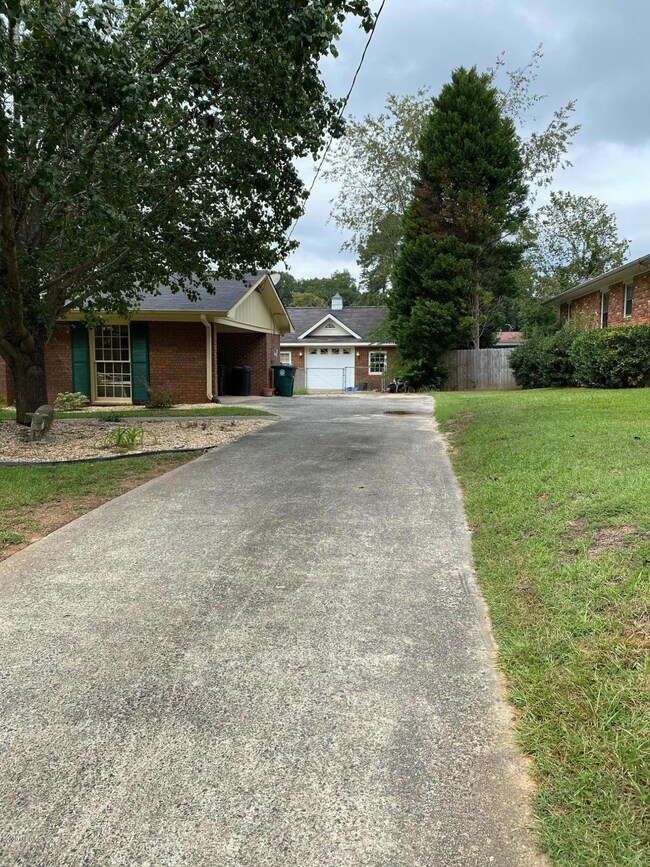 956 Hill Place, Macon, GA 31210 - photo 2