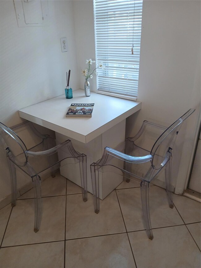 Martinique unit 211, Hallandale Beach, FL 33009 - photo 2