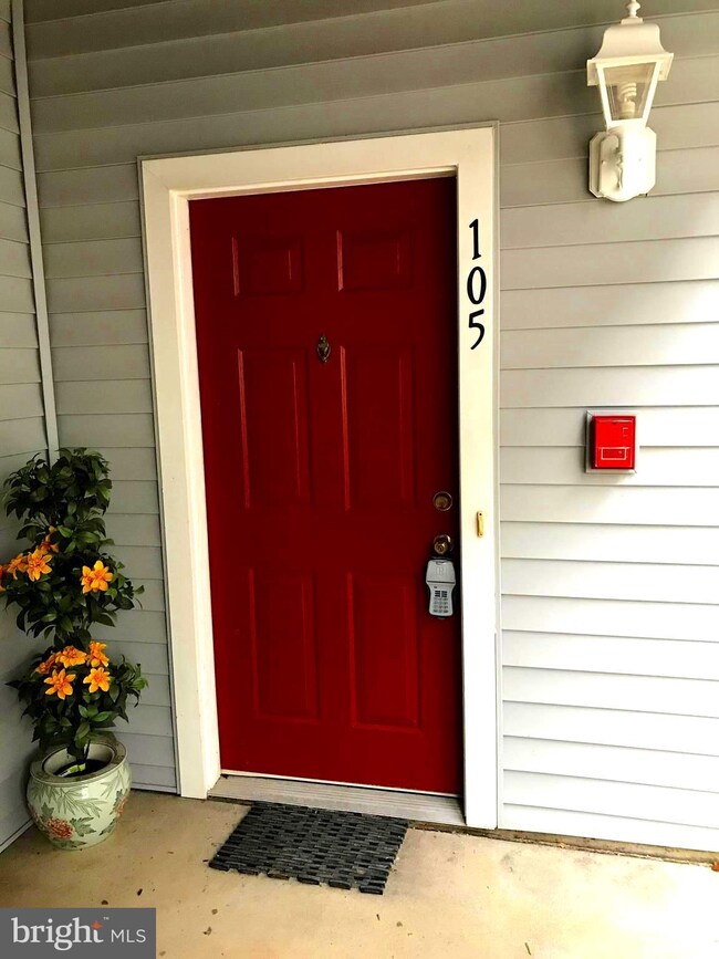 5001 Willow Branch Way unit 105, Owings Mills, MD 21117 - photo 3