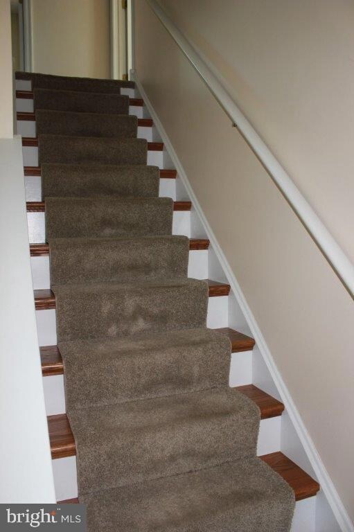 909 Pine Ct, Perkasie, PA 18944 - photo 7