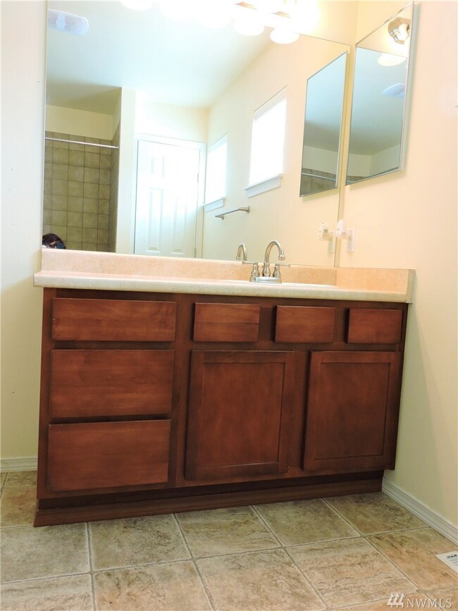 1338 Foreman Rd, Dupont, WA 98327 - photo 7