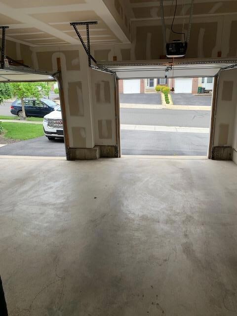 5204 Spring Ridge Dr E, Macungie, PA 18062 - photo 4