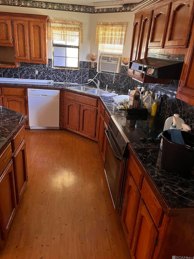 206 Ideal St, Belle Rose, LA 70341 - photo 3