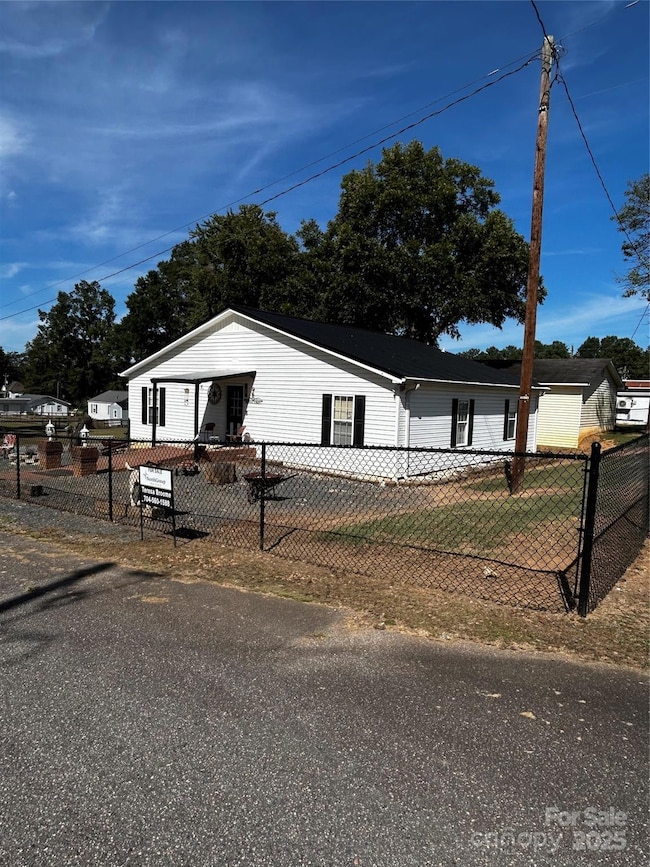 30 Anson St, Peachland, NC 28133 - photo 2