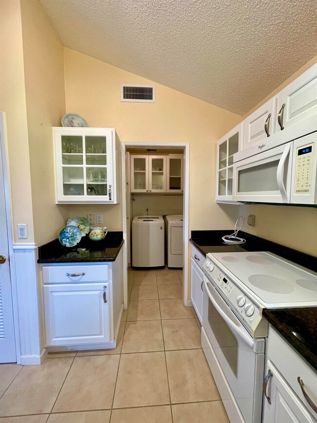 10 N Hiena Place, Makawao, HI 96768 - photo 6