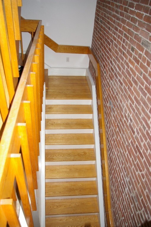 39 Garrison Rd unit 3, Brookline, MA 02445 - photo 7