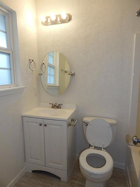 14039 Eagle Pass St unit 6, Houston, TX 77015 - photo 5