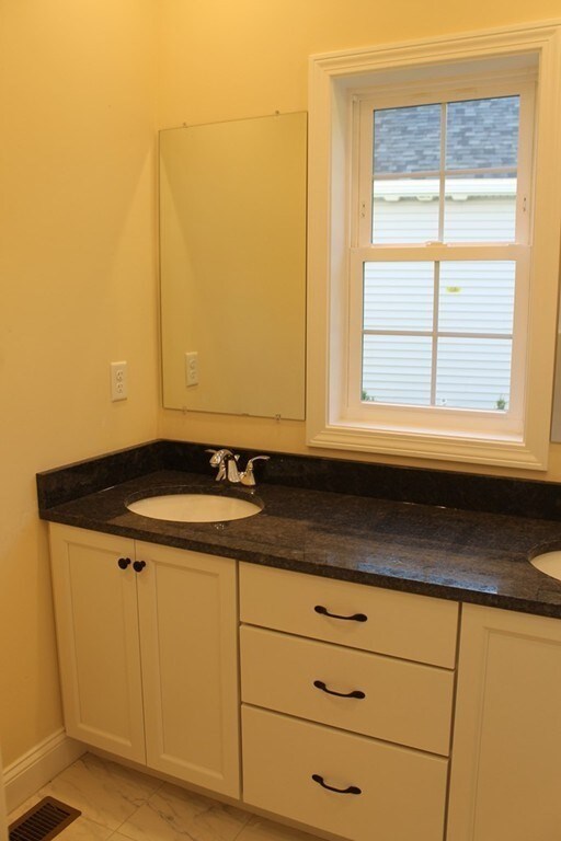 58 Tea Party Cir unit 524, Holden, MA 01520 - photo 5