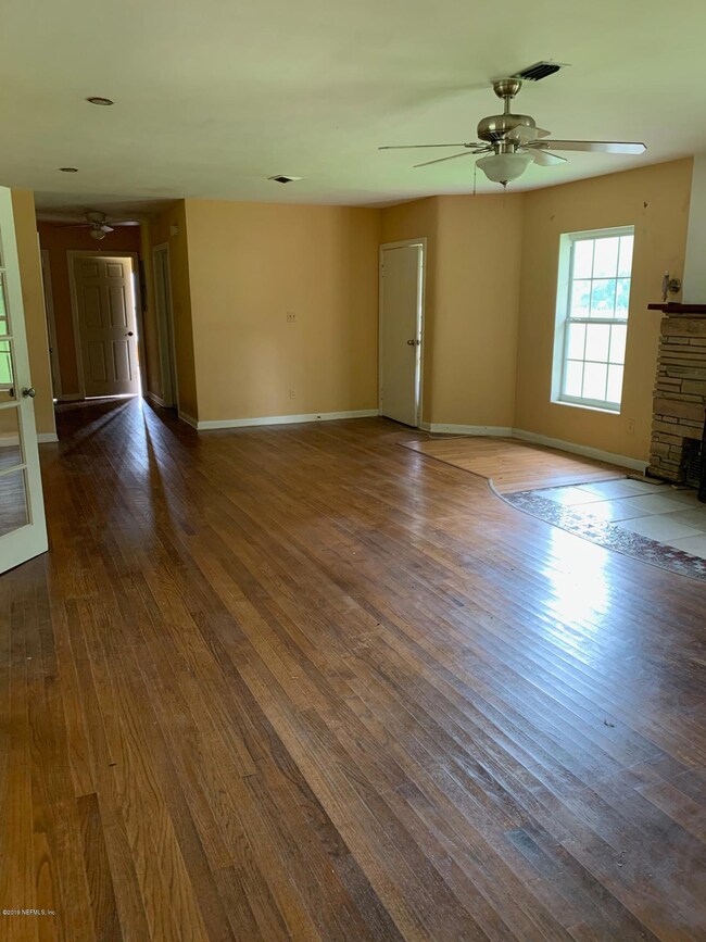 6006 Catoma St, Jacksonville, FL 32244 - photo 4