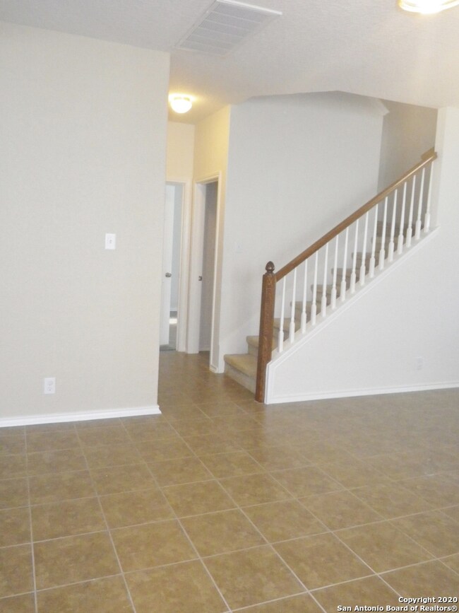 9519 Gold Stage Rd, San Antonio, TX 78254 - photo 5