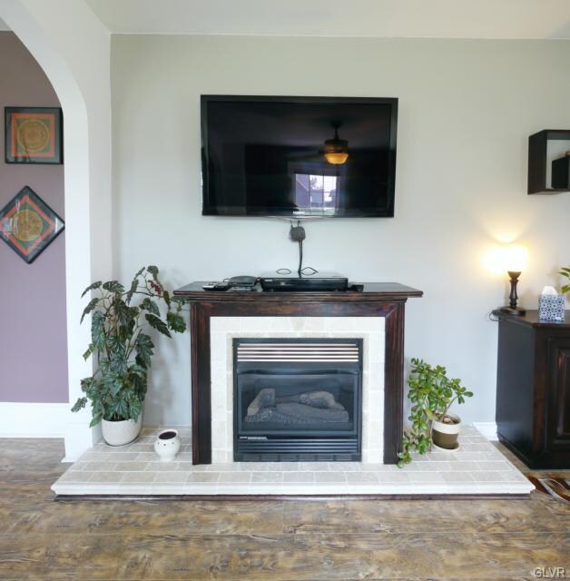 living room gas fireplace