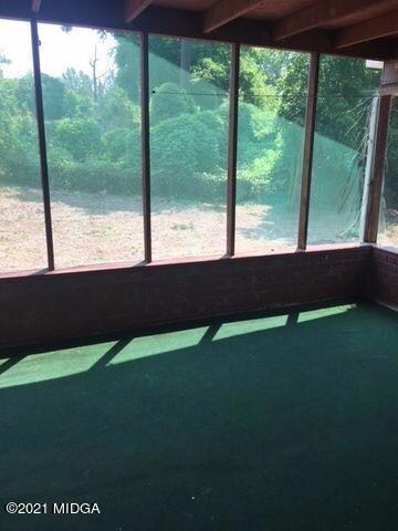 3516Westhavenscreenporch