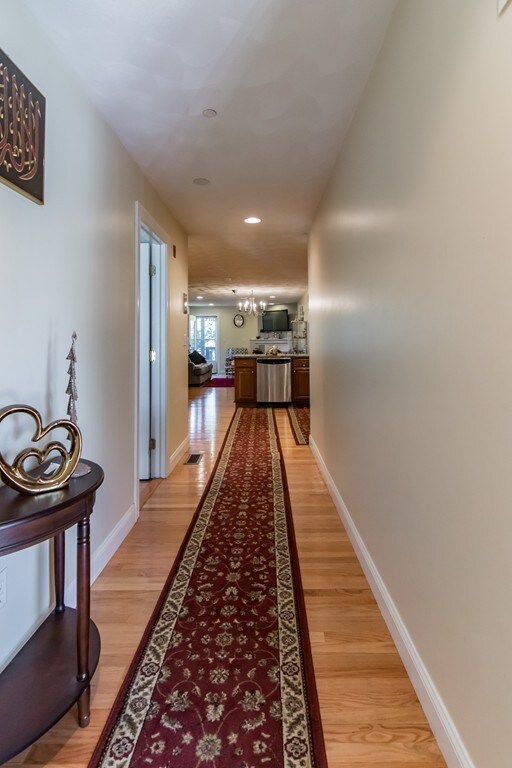 10 Cunningham Ln unit 203, Billerica, MA 01821 - photo 7