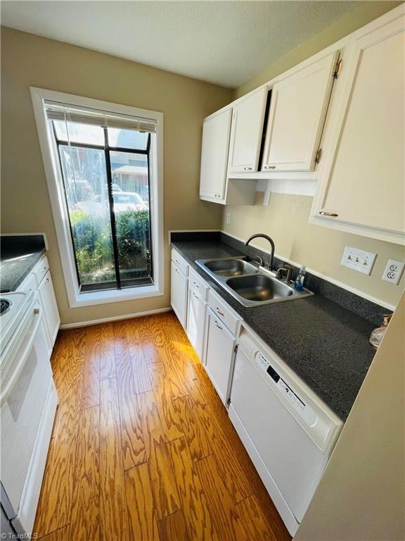 2607 Cottage Place, Greensboro, NC 27455 - photo 6