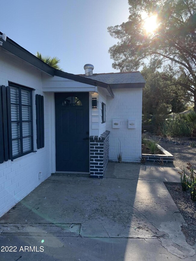 FRONT ENTRY