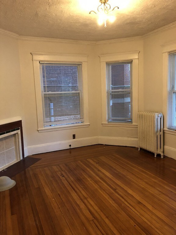 60 Kilsyth Rd unit 1, Brookline, MA 02445 - photo 7