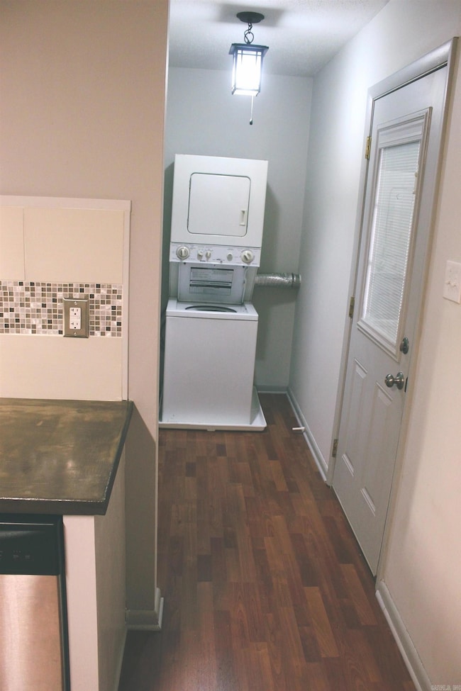 2211 Broadview Ave, Conway, AR 72034 - photo 7