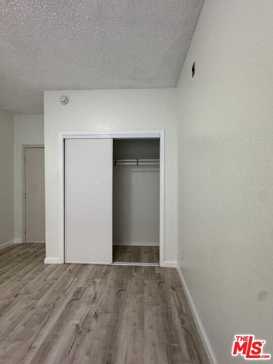 3051 Leeward Ave unit 208, Los Angeles, CA 90005 - photo 5