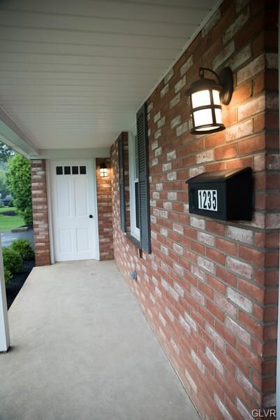 1235 N Marshall St, Allentown, PA 18104 - photo 2