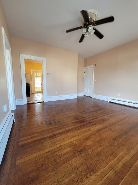 8 Richmond St unit 2nd floor, Weymouth, MA 02188 - photo 4