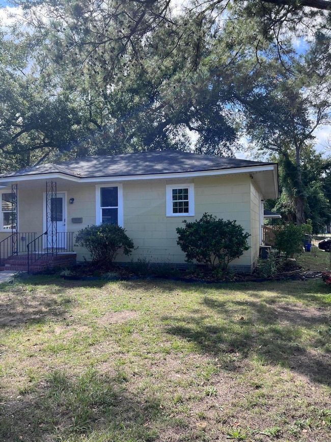 front of house2636 side