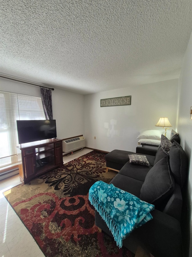 407 W Main St, Toronto, KS 66777 - photo 5