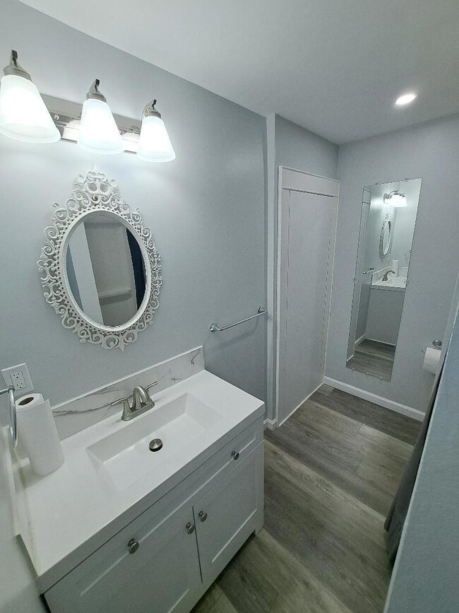 23 Raymond St, Biddeford, ME 04005 - photo 2