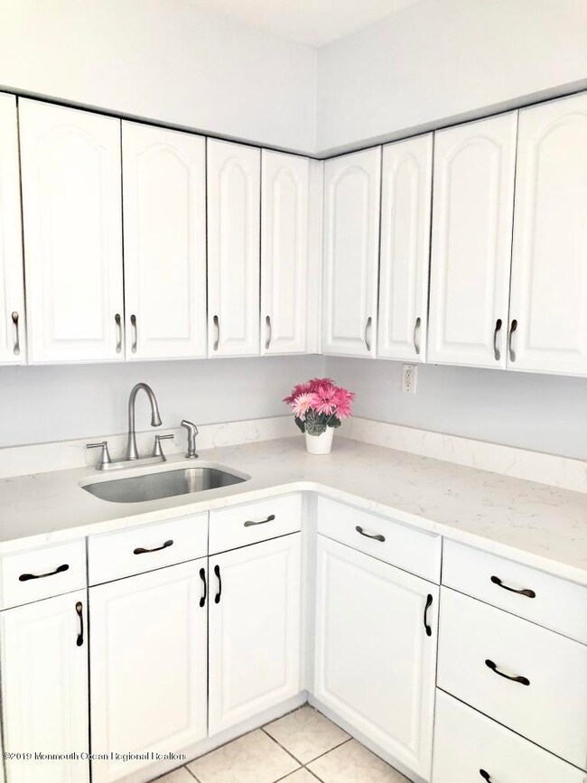 Kitchen 4