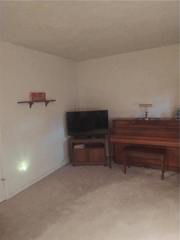 2304 NE Pursell Rd, Kansas City, MO 64118 - photo 6