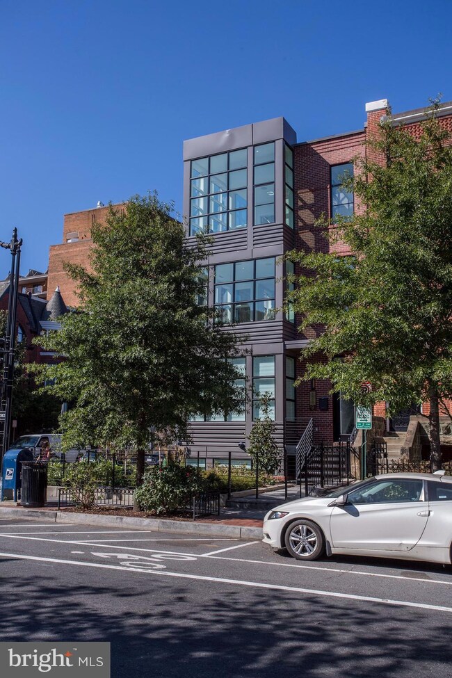 1500 17th St NW unit PENTHOUSE, Washington, DC 20036 - photo 2