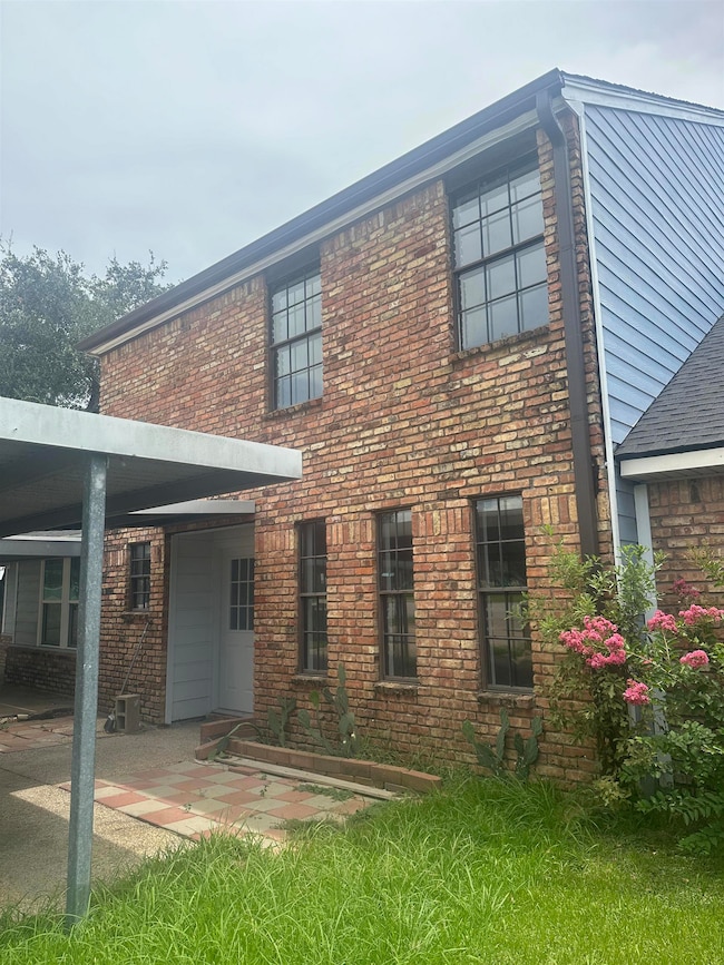 6840 25th St, Groves, TX 77619 - photo 5