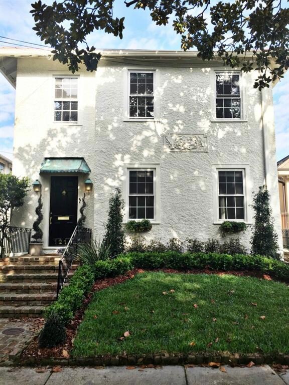 FABULOUSLY RENOVATED! 4-5 BEDROOMS 4 FULL BATHS, @