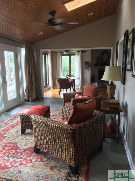 235 Commodore Dr, Savannah, GA 31410 - photo 2