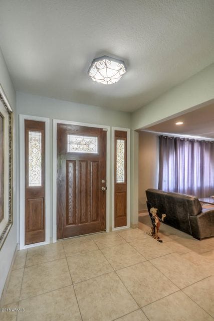 Living Room (1)-SMALL