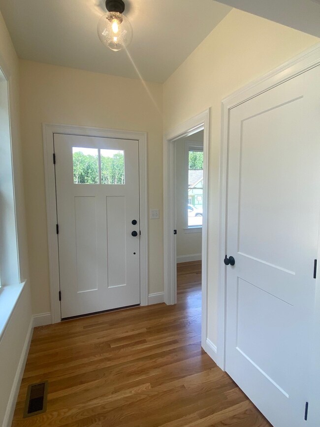 0 Banfield Rd unit 13 4881301, Portsmouth, NH 03801 - photo 5