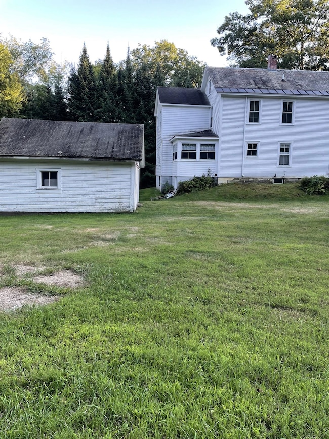 86 Hazel St, Rutland, VT 05701 - photo 3