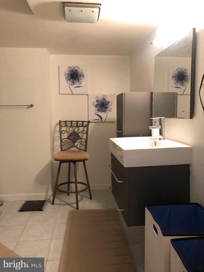 Sutton Terrace Condominium unit 108, Bala Cynwyd, PA 19004 - photo 5