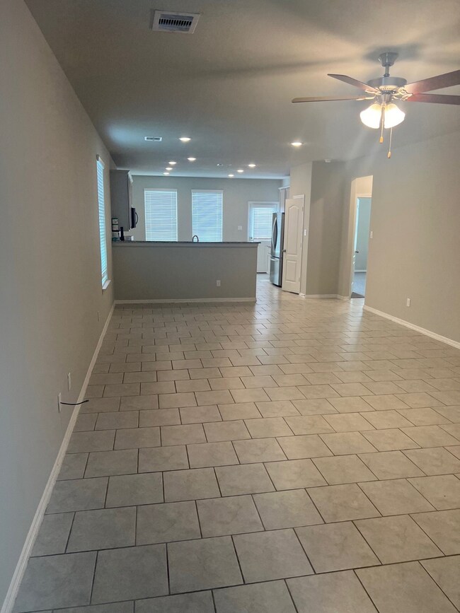 25723 Boxwood Hedge Ln, Tomball, TX 77375 - photo 5