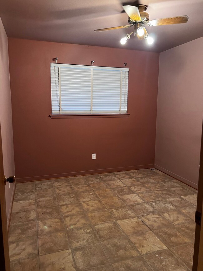 1602 Willow Rock Rd, Houston, TX 77088 - photo 5