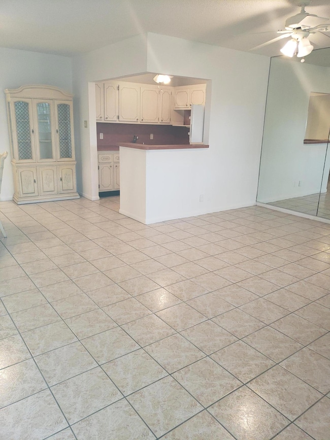 21 Norwich A unit A, West Palm Beach, FL 33417 - photo 2