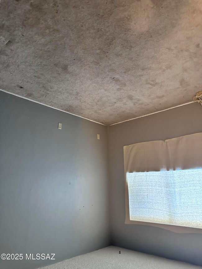 2418 S Palm Springs Dr, Tucson, AZ 85710 - photo 7