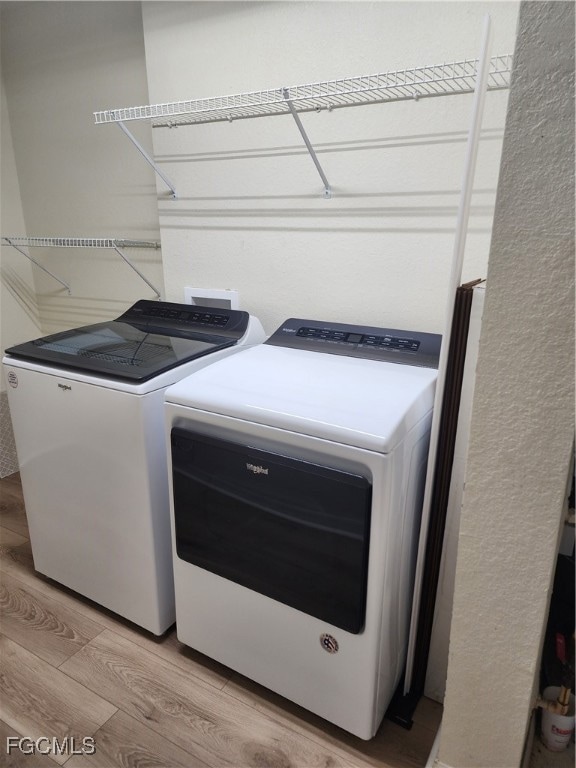 7915 Preserve Cir unit 222, Naples, FL 34119 - photo 6