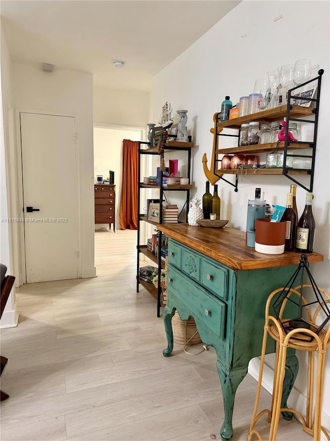 1198 Marseille Dr unit 4, Miami Beach, FL 33141 - photo 2