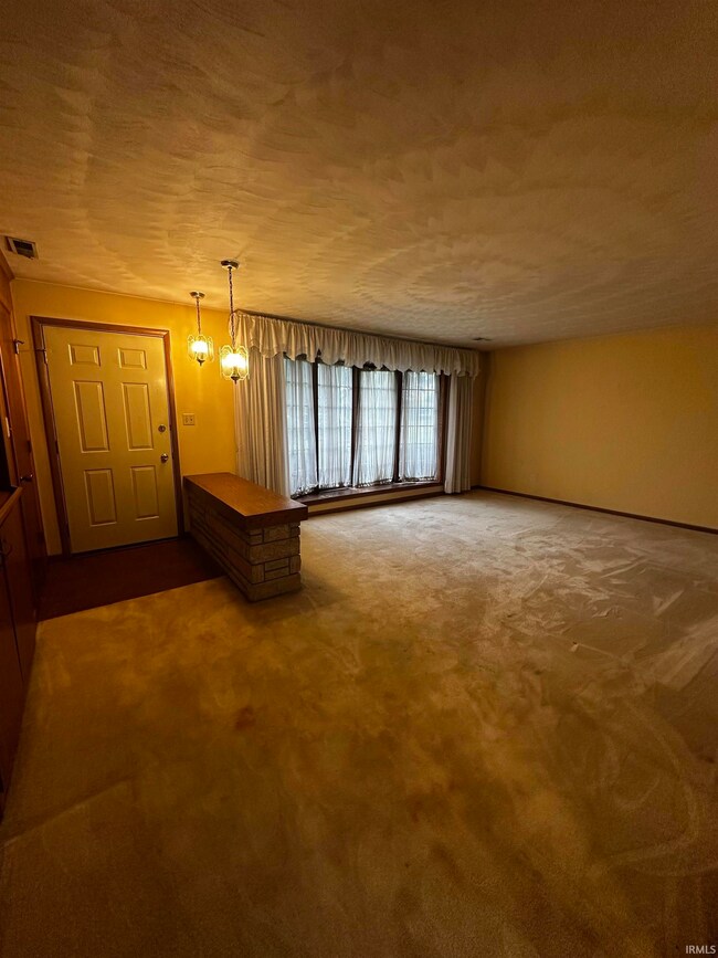 229 W Jackson St, Monroe, IN 46772 - photo 5