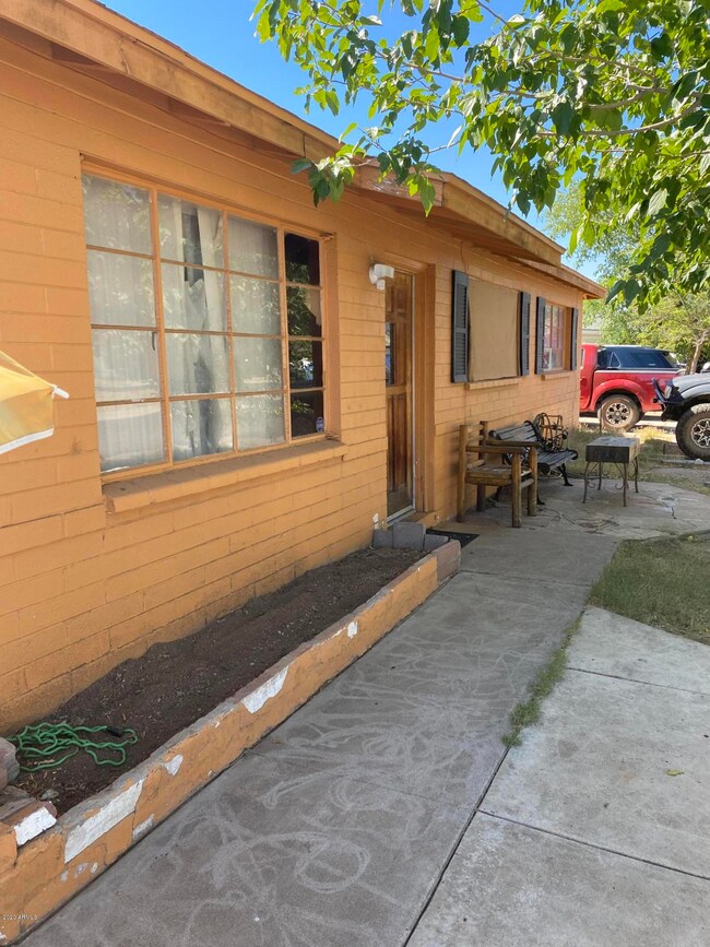 Front walk - 8614 N 26th