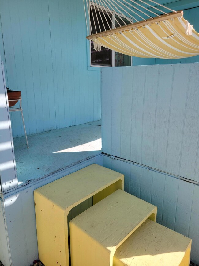 Steps to hammock porch