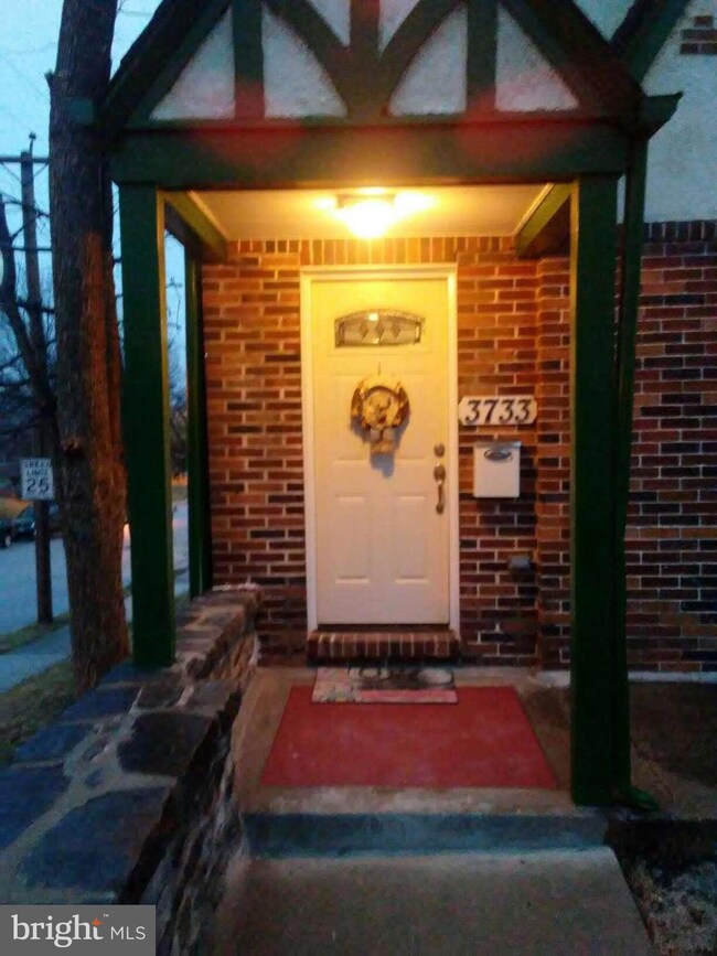 3733 Elkader Rd, Baltimore, MD 21218 - photo 2