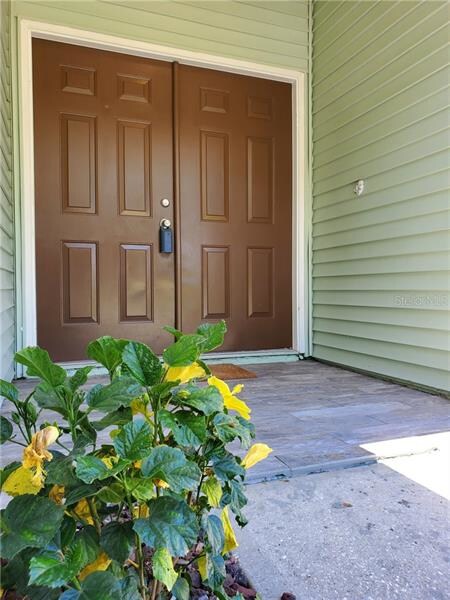 INVITING ENTRANCE